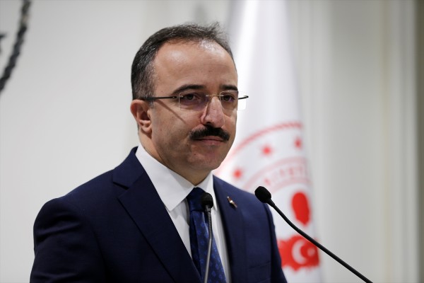 Bakan Yardımcısı Boğaziçili Öğrencileri Tehdit Etti