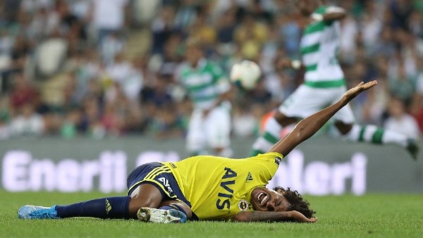 Luiz Gustavo'nun Galatasaray Derbisinde Oynayamayacağı Öğrenildi