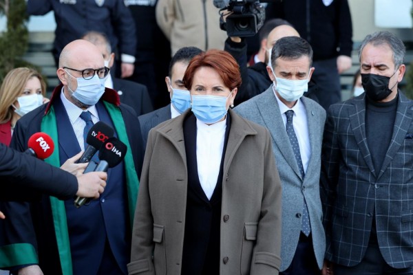Akşener'den Erdoğan'a: Ergen Ergen Tavırlar!