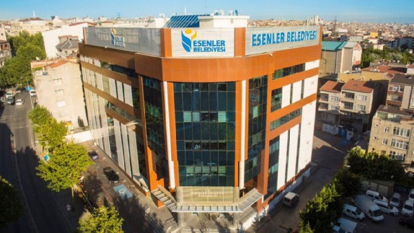 Esenler Belediyesi Memurluğa Geçiş Aracı Olarak Kullanılıyor 