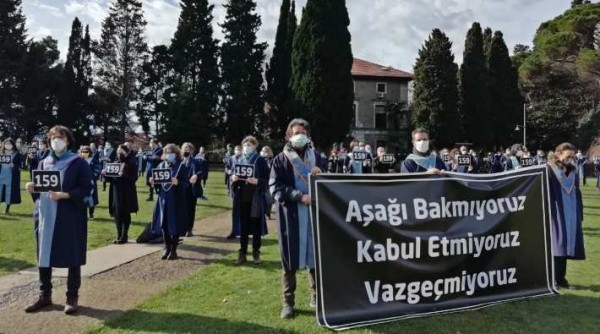 YÖK Boğaziçili Dekanları Toplantıya Çağırdı