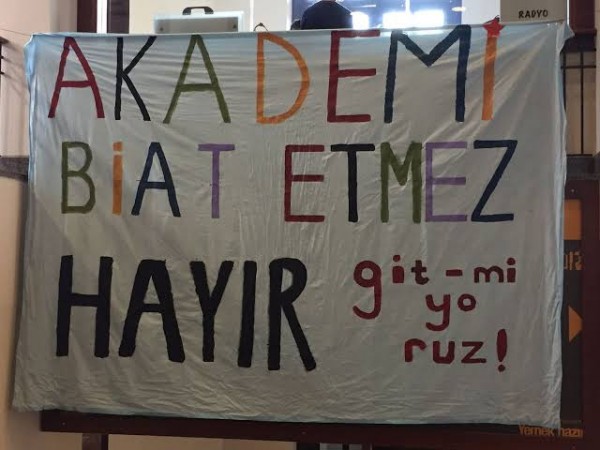 Kocaeli'de 'Kayyum Rektör' Protestosu: 17 Gözaltı