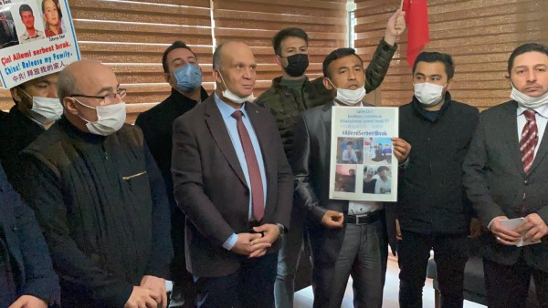 12 STK ve Basın Kuruluşundan Doğu Türkistan Açıklaması