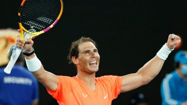 Rafael Nadal Avustralya Açık'ta Dördüncü Tura Yükseldi