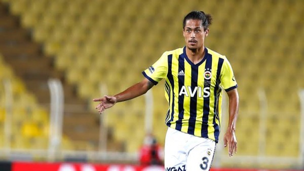 Fenerbahçeli Lemos'a 2 Maç Ceza