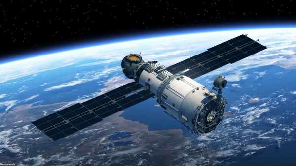 SpaceX Yörüngeye 60 Uydu Daha Gönderdi