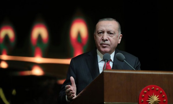 'Türkçe ile Felsefe Yapamazsınız' Diyen Erdoğan Yıllar Sonra Çark Etti