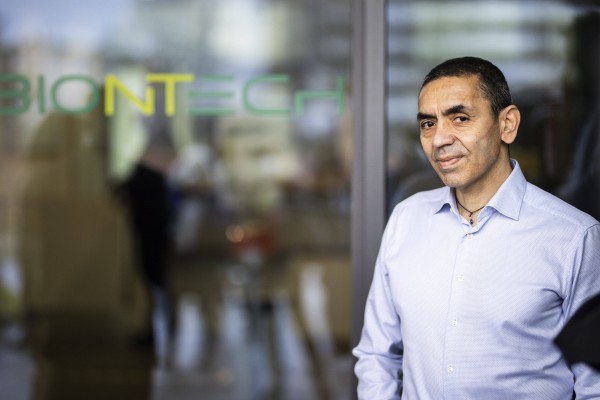 BioNTech'in Kurucusu Uğur Şahin Çin Virüsü İçin Tarih Verdi