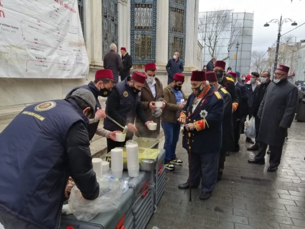 Osmanlı Paşaları Çorba Kuyruğunda