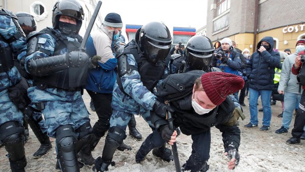 Putin Muhaliflerine Polis Tarafından İşkence Uygulandı