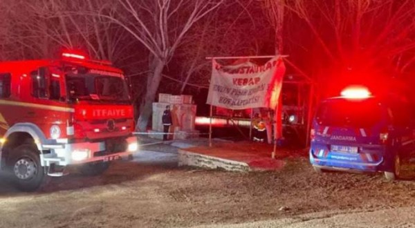 Denizli'de Restoran Yangını: 3 Kişi Hayatını Kaybetti