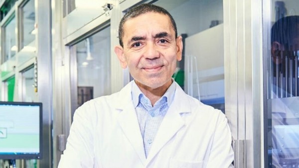BioNTech'in Kurucusu Uğur Şahin Normalleşme İçin Tarih Verdi