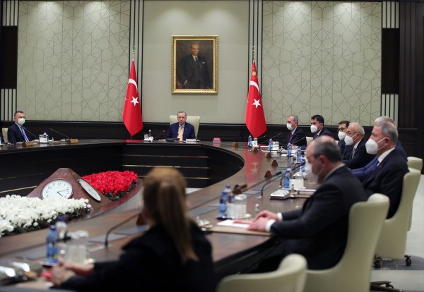 Kabine Yarın Toplanıyor