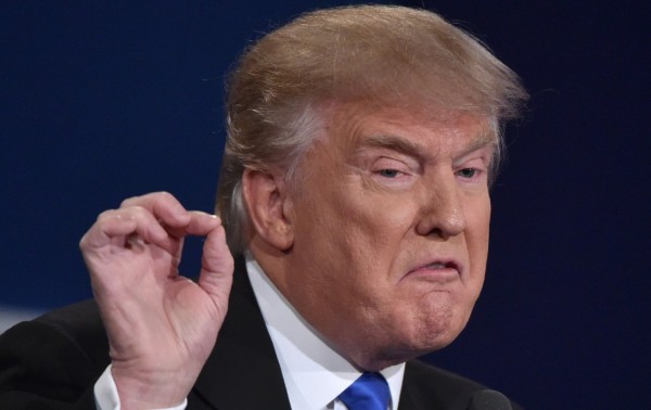 Trump ve Eşi Giderayak Aşı Vurdurmuş