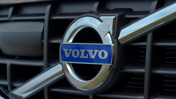 Volvo Fosil Yakıtlı Motor Üretimini Aşamalı Olarak Durduracağını Açıkladı