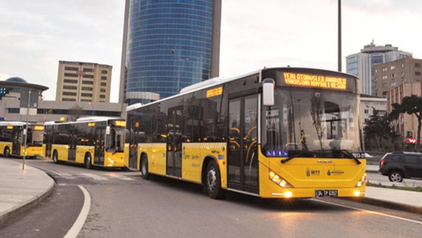 İstanbul’da Toplu Taşımadaki Yaş Sınırlaması Kaldırıldı