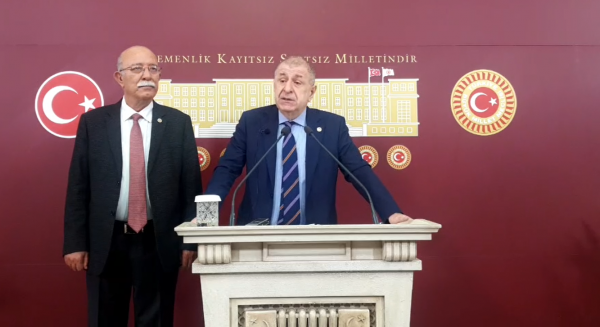 Ümit Özdağ İYİ Parti'den İstifa Etti
