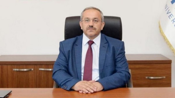 İlahiyat Profesörü Mimarlık Fakültesi Dekanı Oldu
