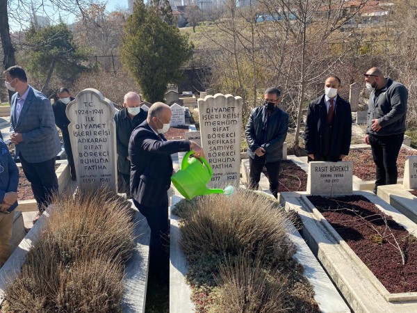 İlk Diyanet İşleri Başkanı Rifat Börekçi Kabri Başında Anıldı