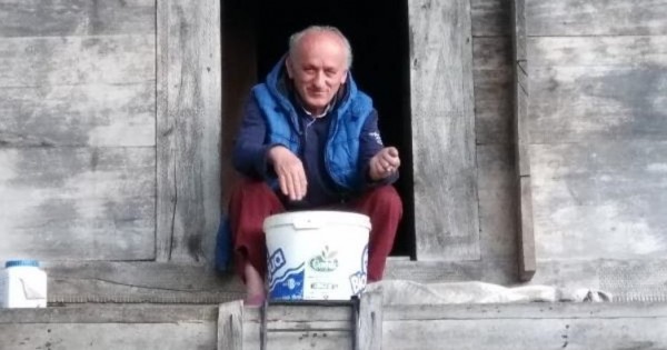 Eski İlçe Başkanı Evinde Ölü Bulundu