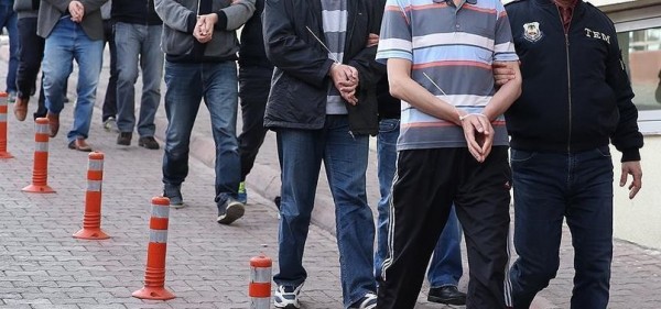 FETÖ'ye Mali Destek Sağlayan 9 Terörist Tutuklandı