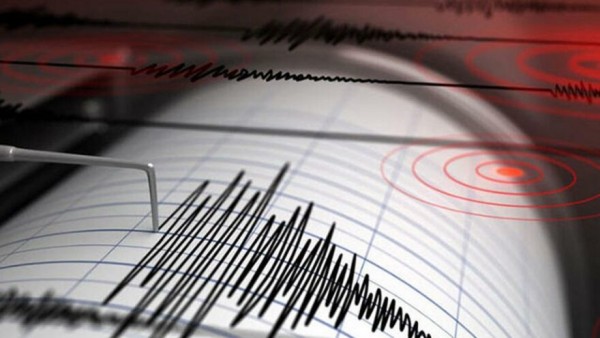 Yunanistan'da 4.2 Büyüklüğünde Deprem