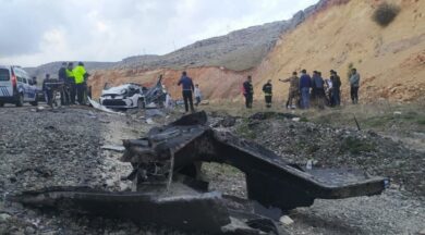 Diyarbakır'da Katliam Gibi Kaza: 5 Ölü, 4 Yaralı