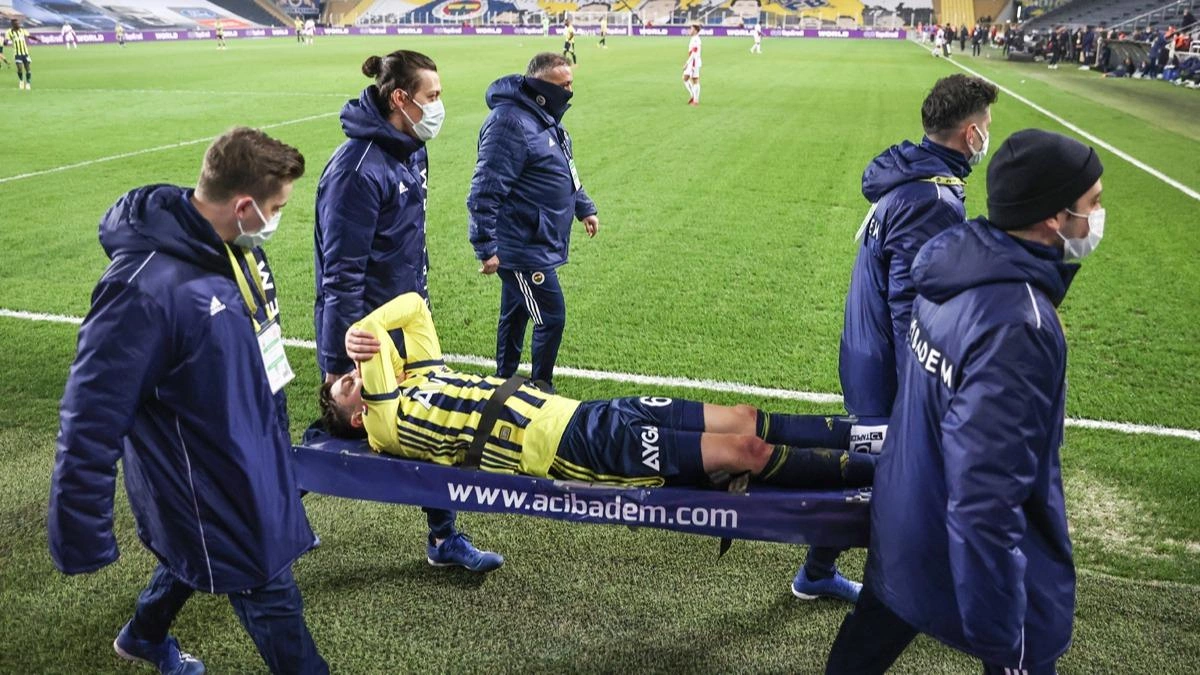 Fenerbahçe Doktorundan Mesut Özil Açıklaması