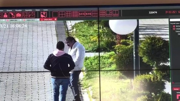 Mobeseden Maske Takmadıkları Tespit Edilen 2 Kişiye Ceza Kesildi