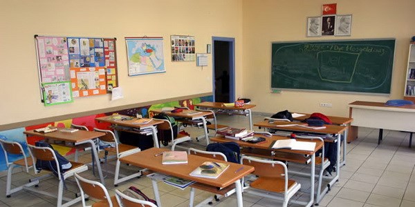 Edirne'de Bazı Okullarda Yüz Yüze Eğitime Ara Verildi