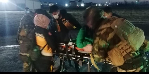 Hasan Dağı'nda Mahsur Kalan 2 Dağcı Askeri Operasyonla Kurtarıldı