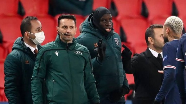 PSG-Başakşehir Maçının Irkçı Hakemine Men Cezası