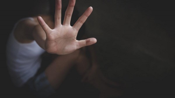 Abilerinin Tecavüzüne Uğrayan Genç Kızın Davası Görüldü