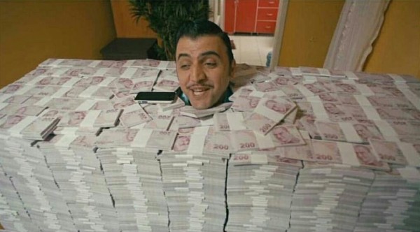 Salgın Döneminde Parası Olan Yaşadı