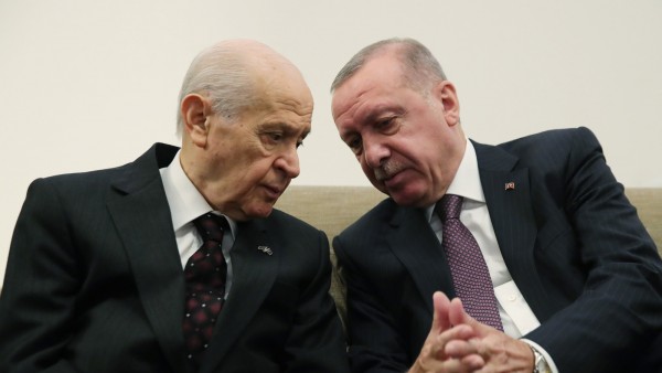 AKP Erdoğan’ın MHP Kongresine Katılacağı İddiasını Reddetti