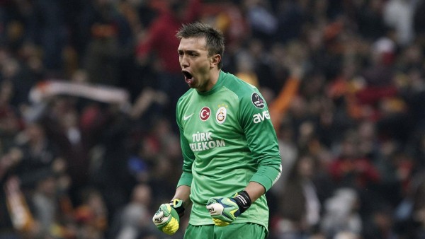 Sözleşmesi Sezon Sonu Bitecek Olan Muslera'ya Talip Var