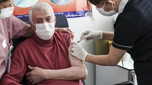 Vali Yerlikaya: İstanbul'da 65 Yaş Üstü Vatandaşların Yüzde 68'i Aşılandı
