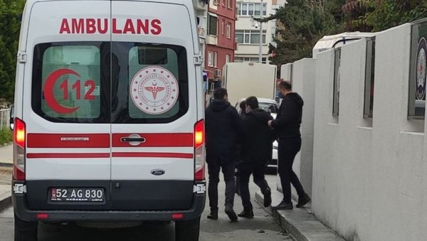 14 Mart Tıp Bayramı'nda 112 Ekiplerine Saldırdı