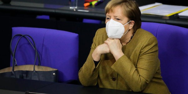Merkel'in Partisi İki Eyalette Kaybetti