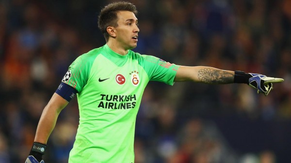 Galatasaray ile Sözleşme Yenileyen Muslera'nın Maaşı Belli Oldu