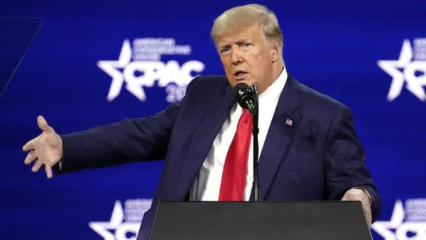 Trump'tan Amerikalılara Aşı Olun Tavsiyesi