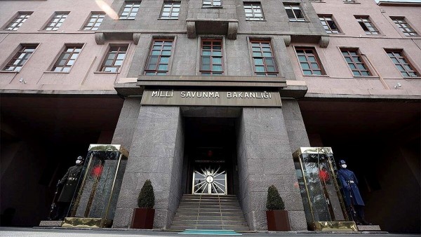 MSB: Suriye'den Türkiye'ye Girmeye Çalışan 5 Kişi Yakalandı