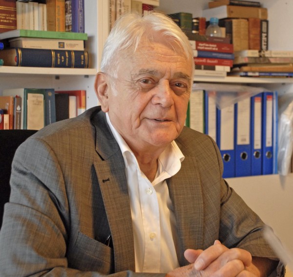 Tarihçi Mehmet Genç Yaşamını Yitirdi