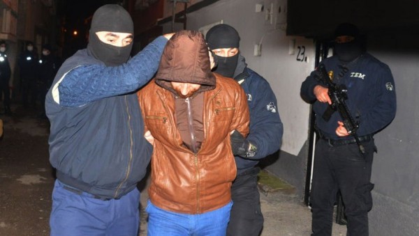 Adana'da PKK Operasyonu: 15 Gözaltı