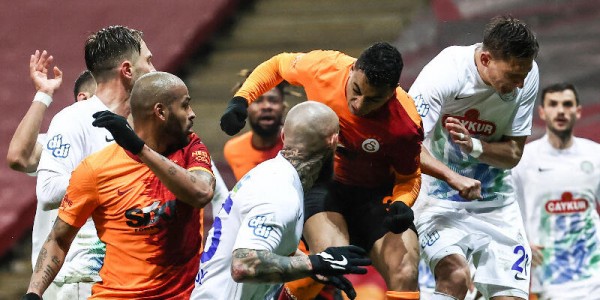 Nefes Kesen Gol Düellosunda Çaykur Rizespor Galatasaray'ı Mağlup Etti