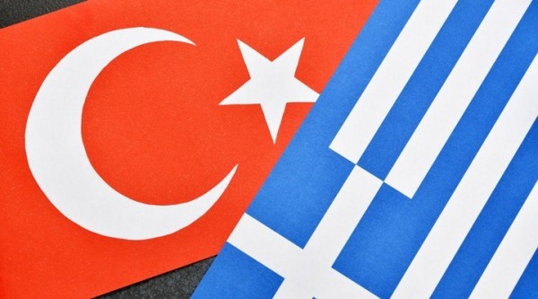 Yunanistan'dan Türkiye'ye 1500 Göçmeni Geri Alma Çağrısı