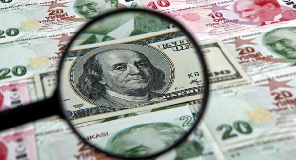 Asya Piyasalarında Dolar/TL Kotasyonu Yüzde 15 Yükseldi: 8,35