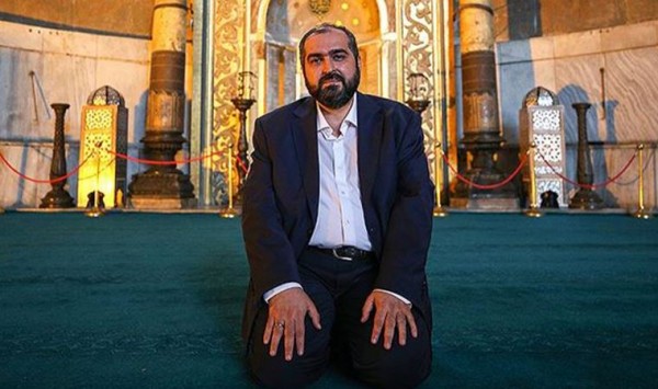 Ayasofya İmamı: Faiz Tamamen Kaldırılmalı