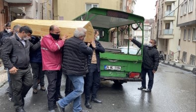 28 Yaşındaki Genç Evinde Ölü Bulundu