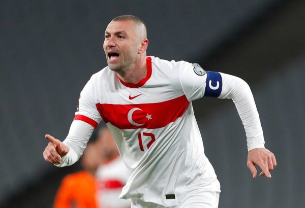 A Milli Takım Hollanda'yı Ezdi Geçti: 4-2